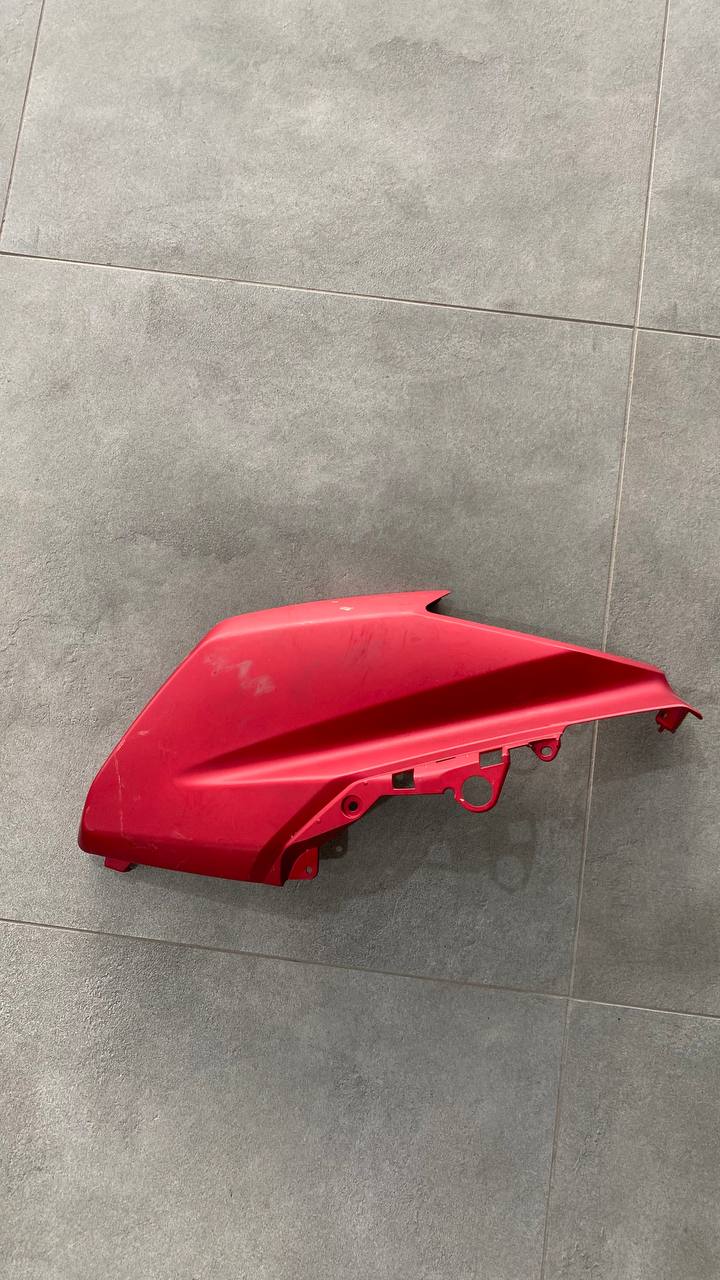 Обтічник Yamaha N MAX 125 15-20 правий