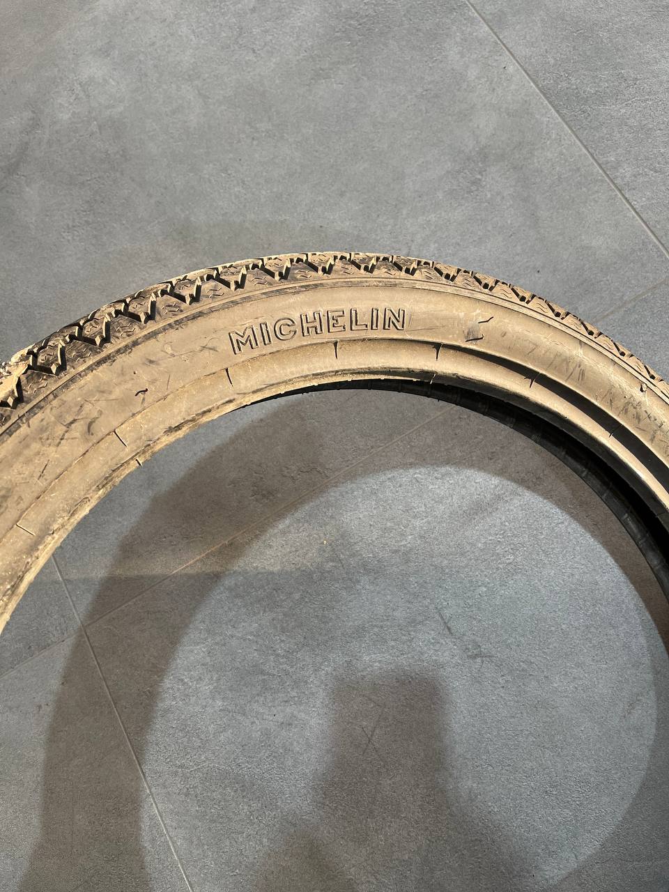 Шина Michelin M38