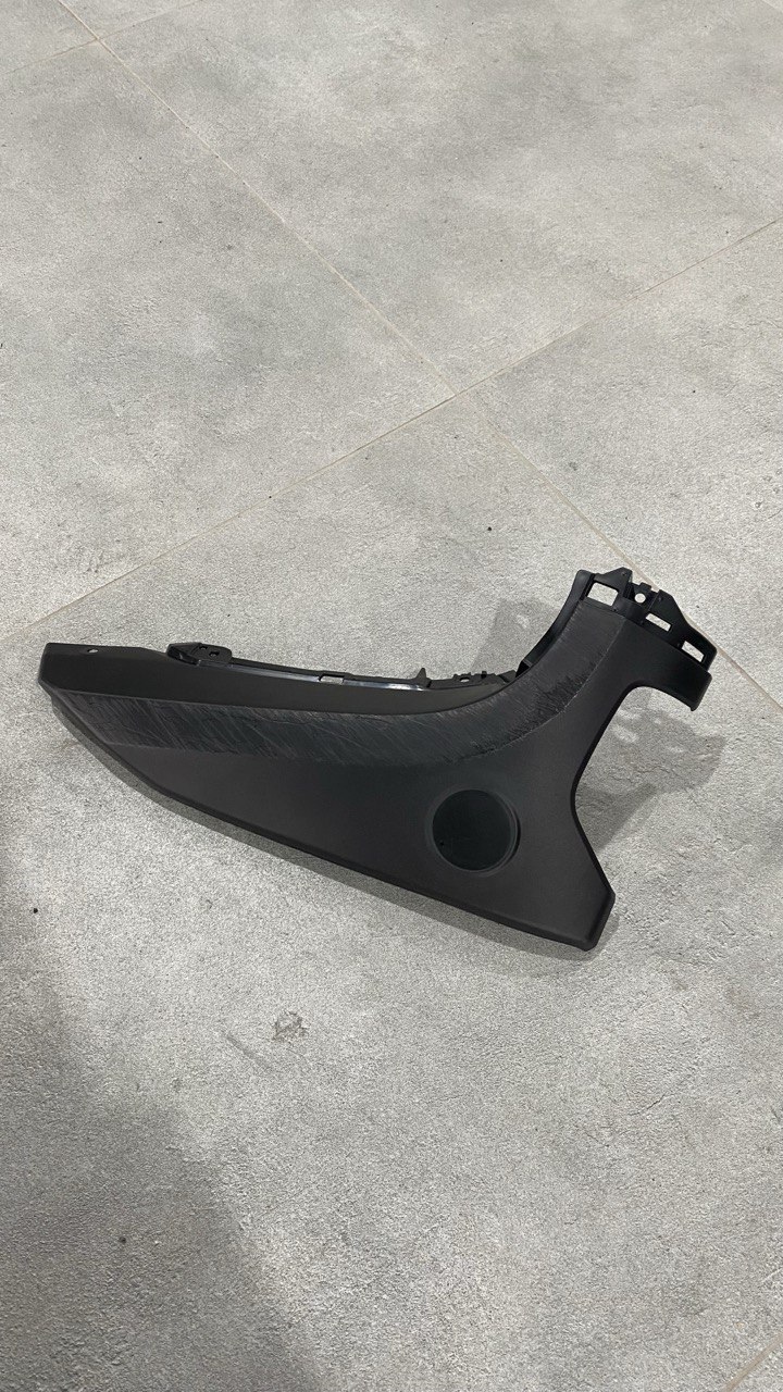 Ліва бокова панель Yamaha Nmax 