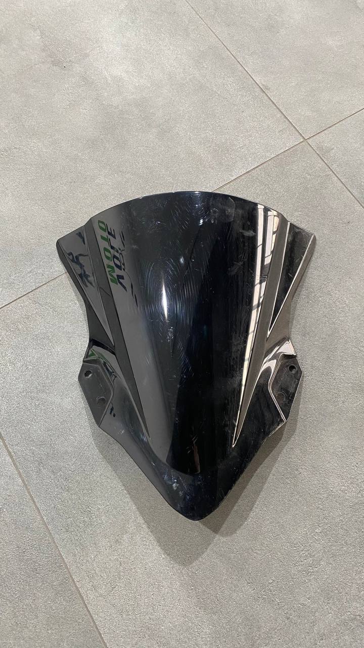 Вітрове скло Kawasaki Ninja 400