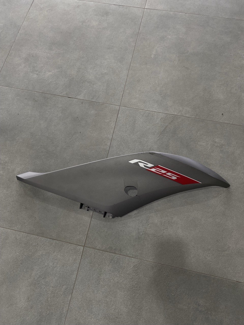 Обтічник Yamaha YZF R3  боковий правий