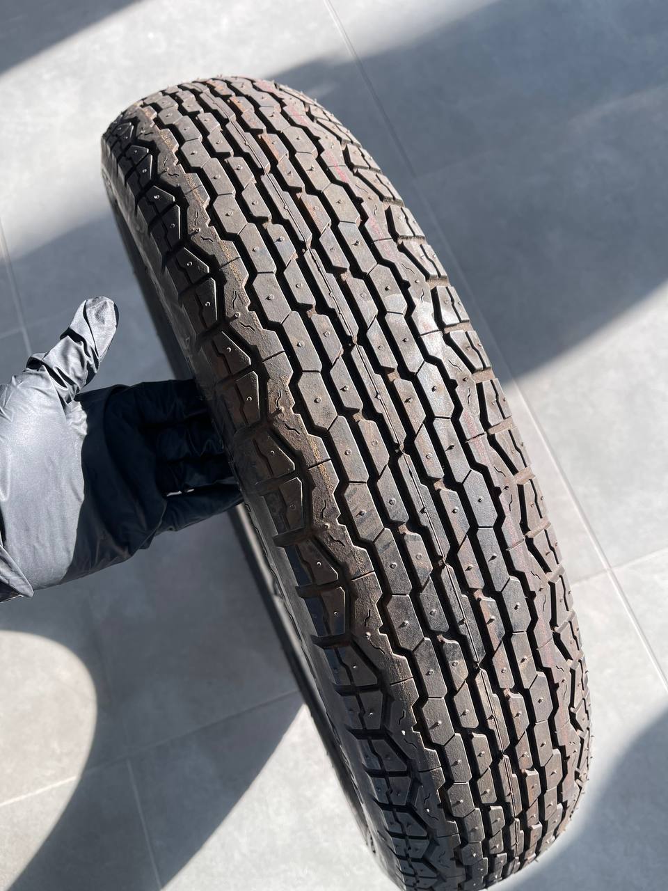 Шина Bridgestone