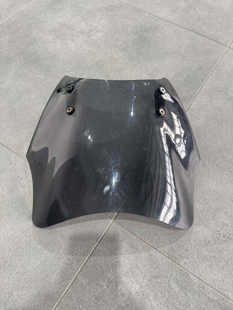 Вітрове скло Suzuki GSX1400 