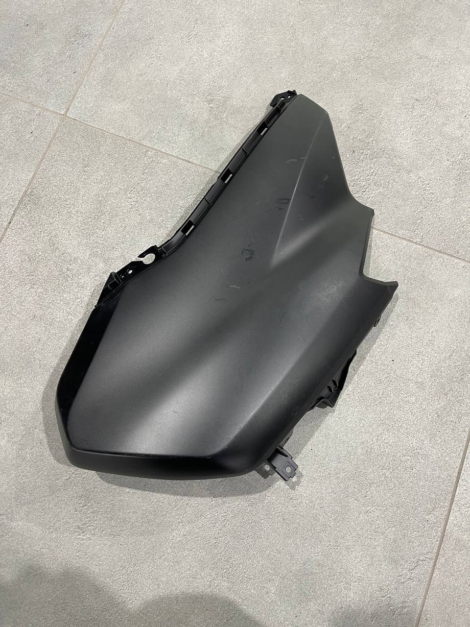 Передній лівий обтічник Yamaha N-Max 125-155 2021-2024