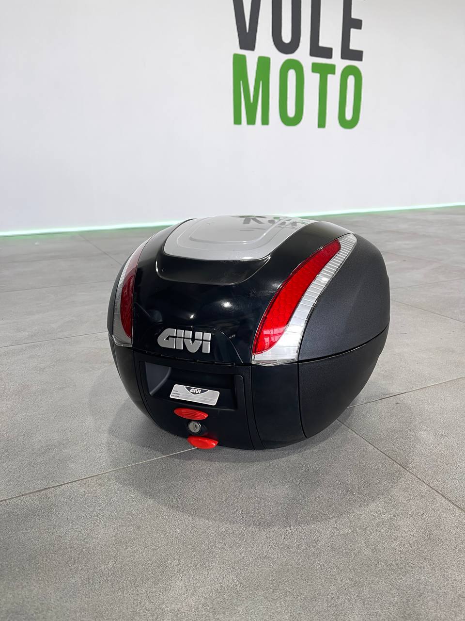 Кофр Givi  B33 NMK 33л
